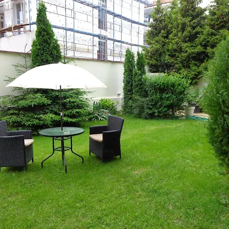 а. б. в. 3* נסבר