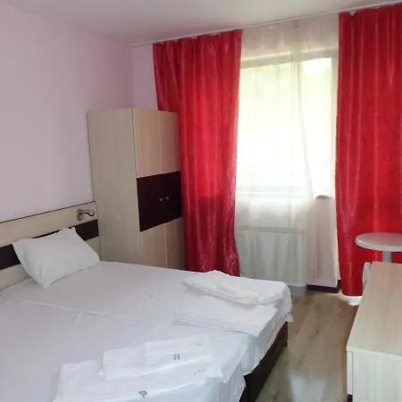 а. б. в. 3* נסבר