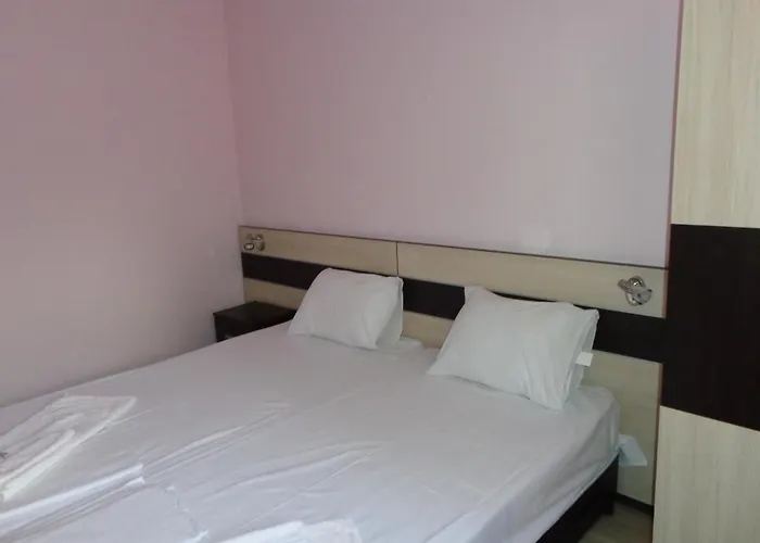 Vendégház а. б. в. 3*